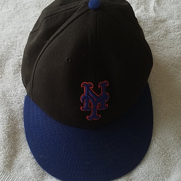 NY met hat - Picture 1 of 2